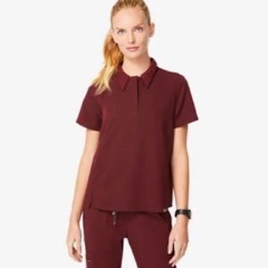 FIGS Short Sleeve Polo Top size L Burgundy